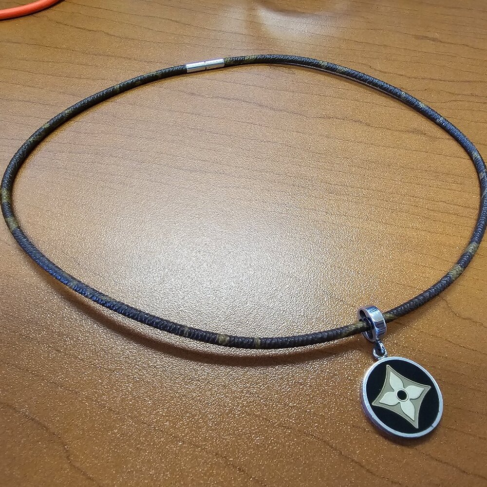 Louis Vuitton Silver jewelry
